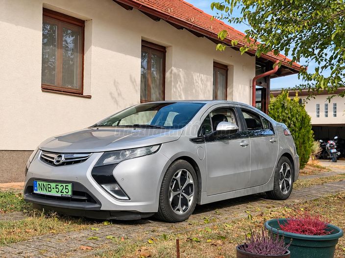 OPEL AMPERA (Automata)