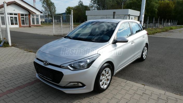 HYUNDAI I20 1.25i LP Fresh