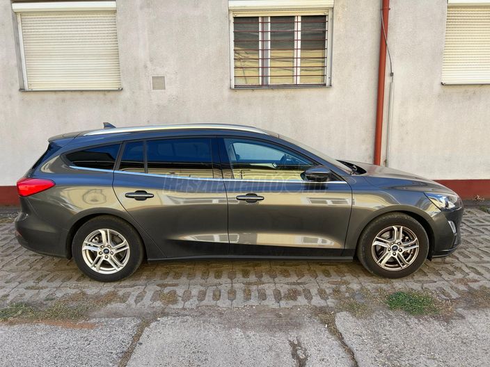 FORD FOCUS 1.0 EcoBoost Business