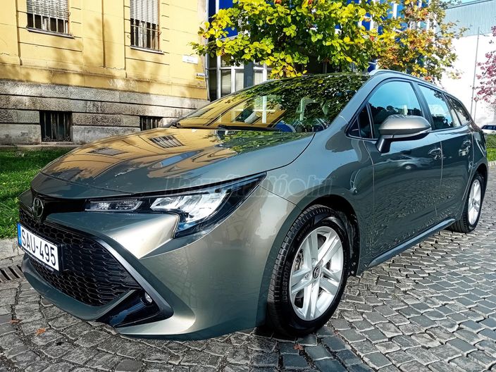TOYOTA COROLLA Touring Sports 1.2T Selection