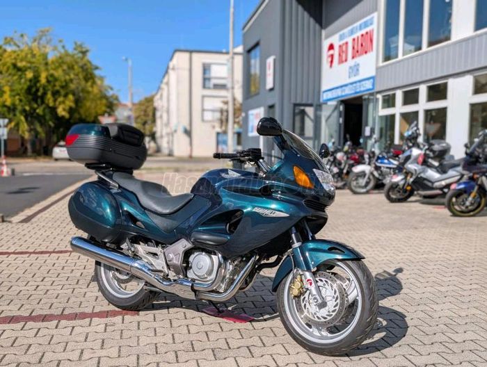 HONDA NT 650 V DEAUVILLE