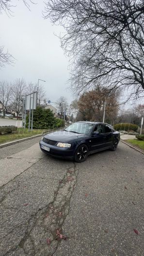 VOLKSWAGEN PASSAT 1.9 TDI Highline