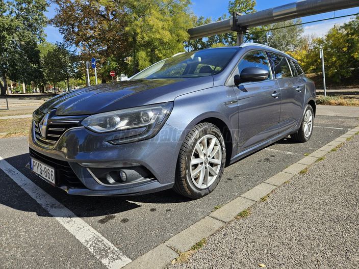 RENAULT MEGANE 1.2 TCe Intens