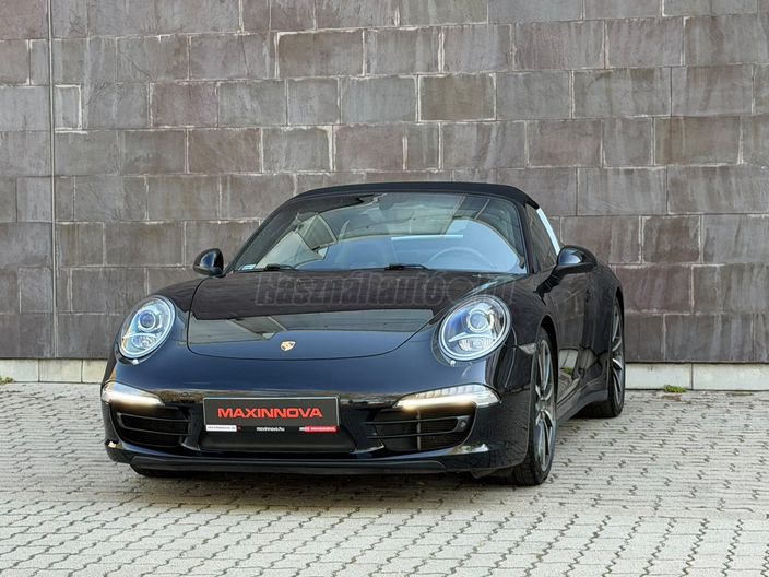 PORSCHE 911 Targa 4S PDK
