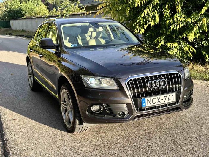 AUDI Q5 3.0 TDI quattro S-tronic