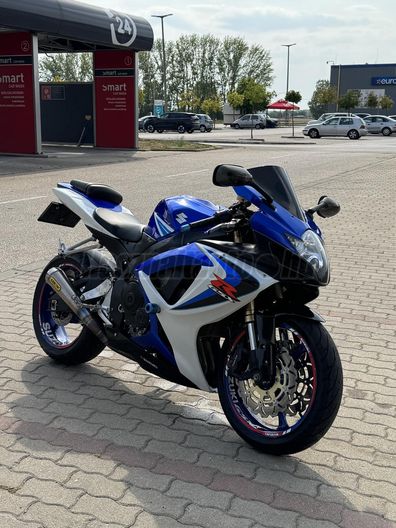 SUZUKI GSX-R 600