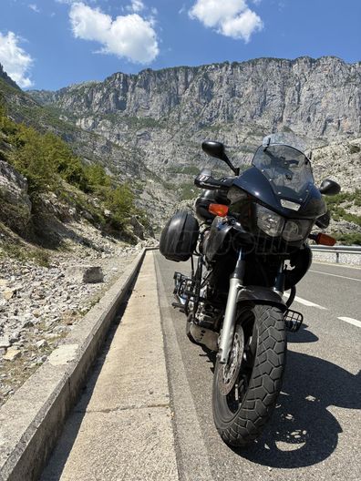 YAMAHA TDM 850
