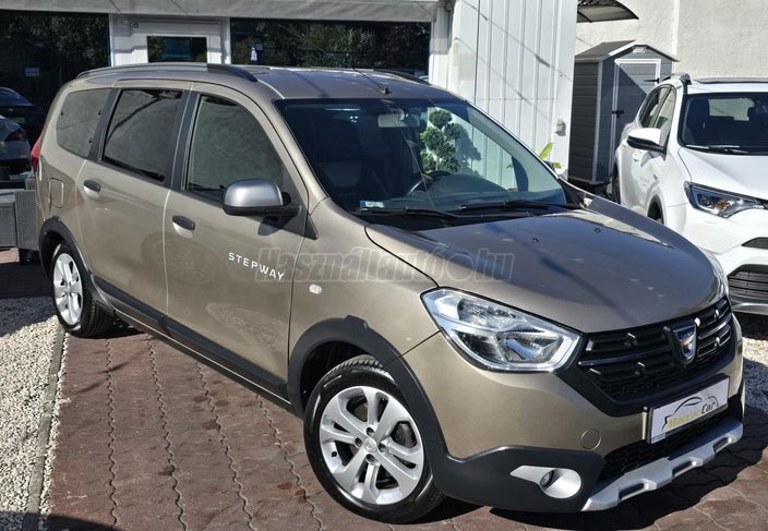 DACIA LODGY 1.3 TCe Stepway (7 személyes )