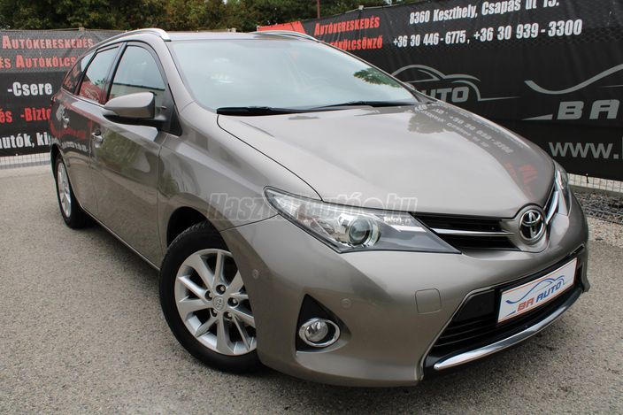 TOYOTA AURIS Touring Sports 1.6 Executive