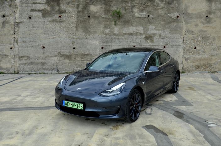 TESLA MODEL 3 Performance AWD (Automata)