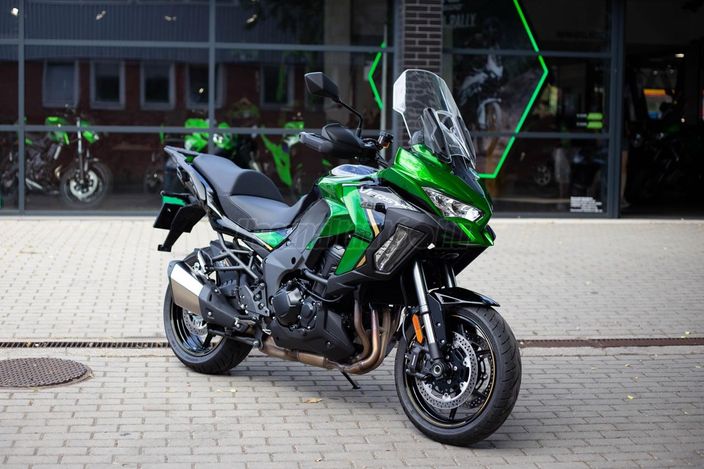 KAWASAKI VERSYS 1100 SE 1100SE Tesztmotor - Motodrom Azonnal készletről!