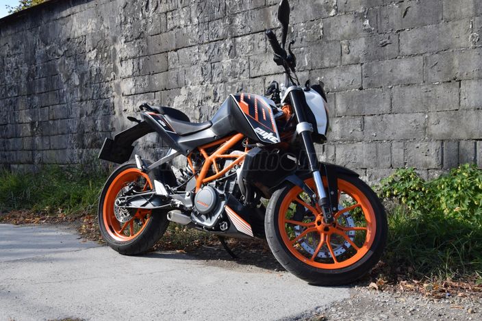 KTM 390 DUKE