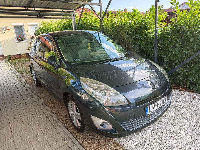 RENAULT SCENIC Grand Scénic 1.9 dCi Privilege EURO5