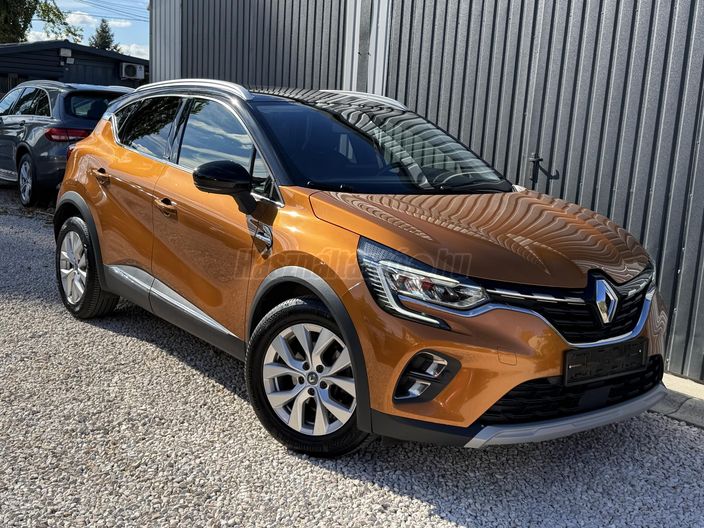 RENAULT CAPTUR 1.6 E-Tech Hybrid Intens