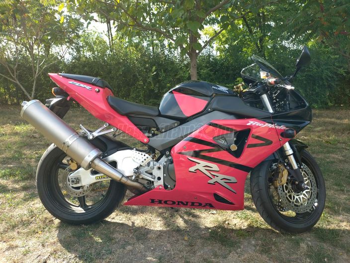 HONDA CBR 900 RR