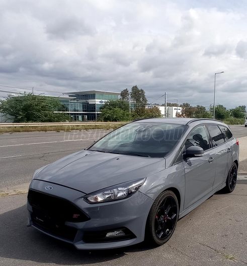 FORD FOCUS 2.0 EcoBoost ST3 S S