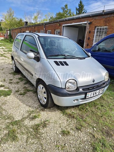 RENAULT TWINGO 1.2 16V Dynamique Quickshift