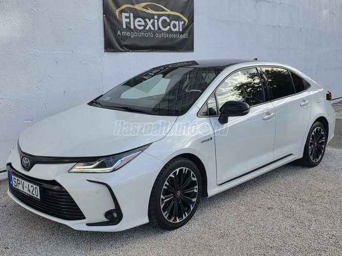 TOYOTA COROLLA Sedan 1.8 Hybrid GR-Sport e-CVT
