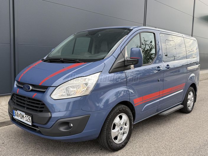 FORD TRANSIT Tourneo Custom 2.0 TDCi 310 L1H1 Titanium