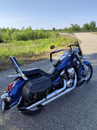 KAWASAKI VN 900 CLASSIC