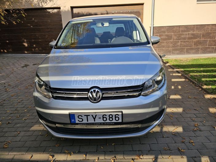 VOLKSWAGEN TOURAN 1.6 CR TDI Comfortline