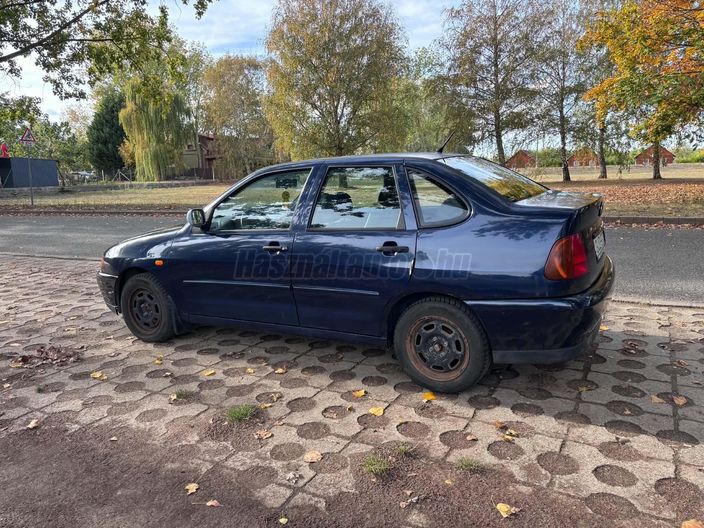 VOLKSWAGEN POLO Classic 1.4 60