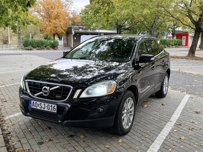 VOLVO XC60 2.4 D DRIVe Geartronic