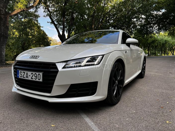 AUDI TT Coupe 2.0 TFSI S-tronic