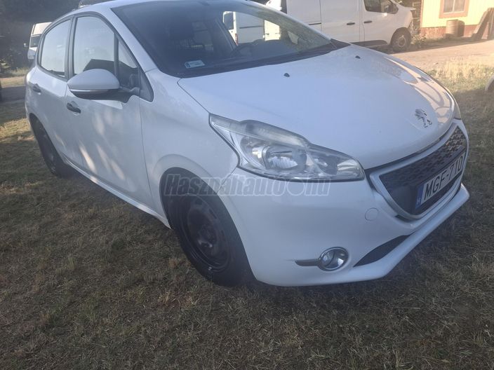 PEUGEOT 208 1.4 HDi Van