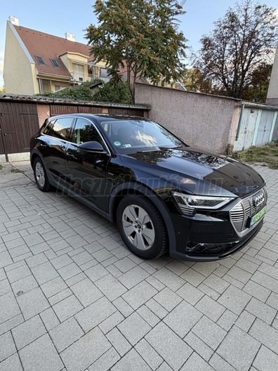 AUDI E-TRON 55 Basis quattro (Automata)
