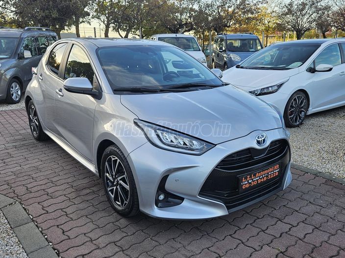 TOYOTA YARIS 1.5 Hybrid Executive VIP e-CVT