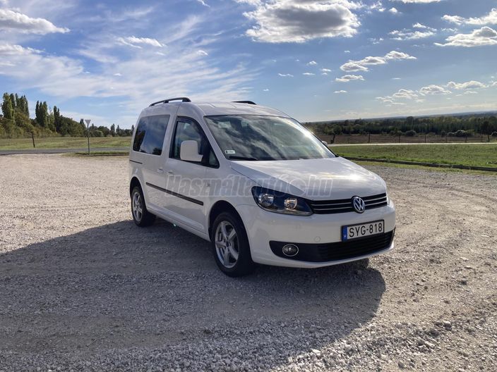 VOLKSWAGEN CADDY 1.6 CR TDI Life Highline BlueMotion