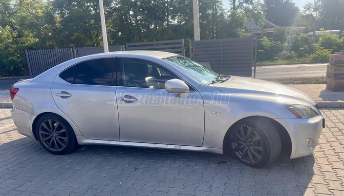 LEXUS IS 250 Mark Levinson (Automata)