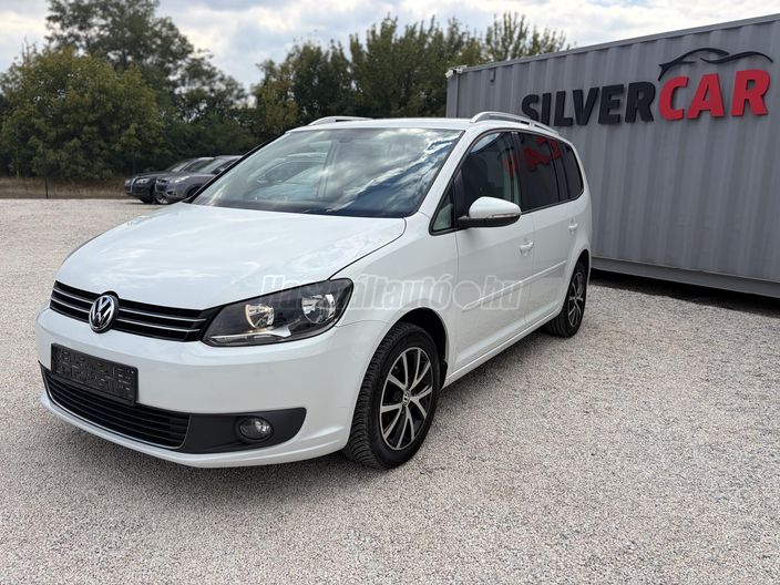 VOLKSWAGEN TOURAN 2.0 CR TDI Comfortline [7 személy]