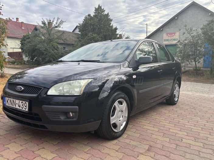 FORD FOCUS 1.6 Trend