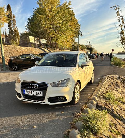 AUDI A1 1.6 TDI DPF Ambition