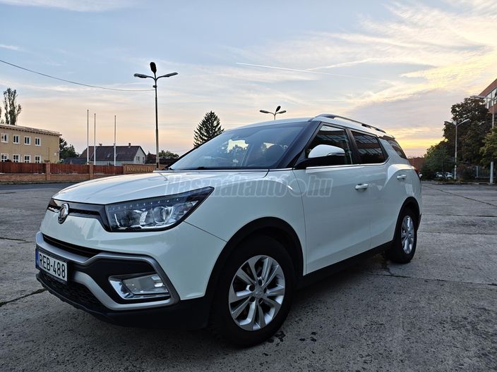 SSANGYONG XLV 1.6 e-XGI STD AWD (Automata)