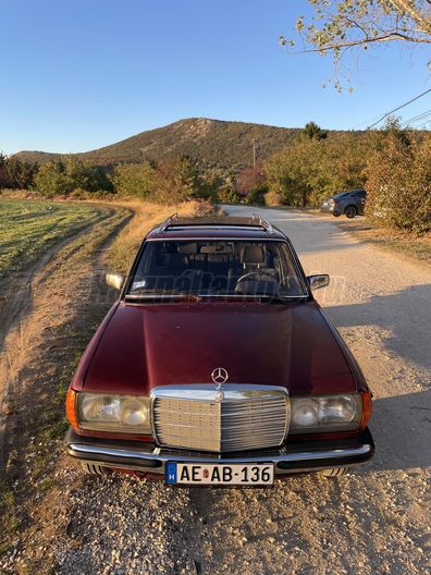 MERCEDES-BENZ W 123