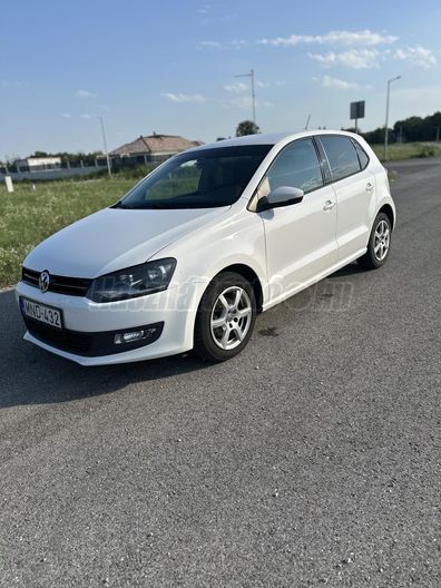 VOLKSWAGEN POLO VI