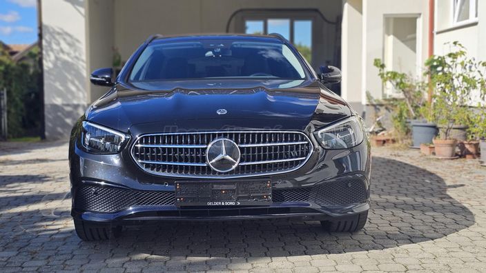 MERCEDES-BENZ E 300 de T 4Matic 9G-TRONIC Plug-in hybrid