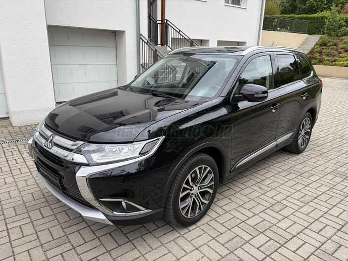 MITSUBISHI OUTLANDER 2.2 DI-D Intense Plus 4WD