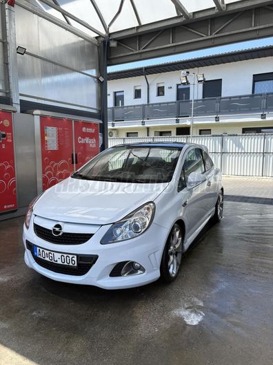 OPEL CORSA D 1.6 OPC