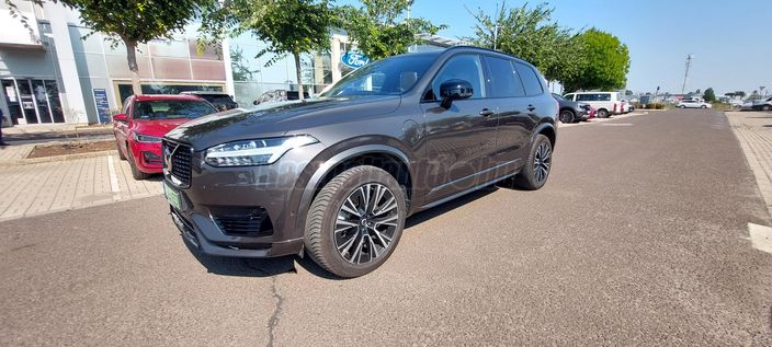 VOLVO XC90 2.0 [T8] Ultra Dark Geartronic (7 személyes )