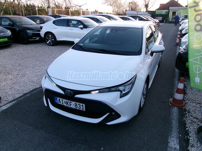 TOYOTA COROLLA Touring Sports 1.8 Hybrid Comfort e-CVT