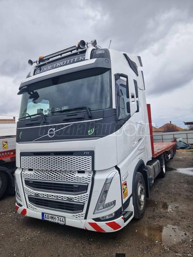 VOLVO FH 500 MEGA