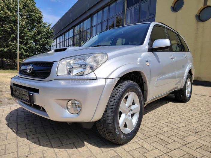 TOYOTA RAV 4 Rav4 2.0 D 4x4 Sol