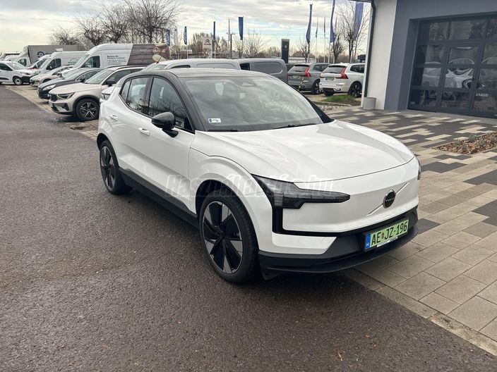 VOLVO EX30 Single Motor Extended Range Plus
