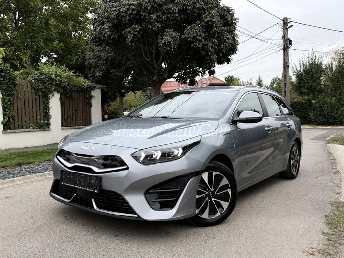 KIA CEE'D Ceed 1.6 CRDi HP Hybrid Platinum GT Line DCT