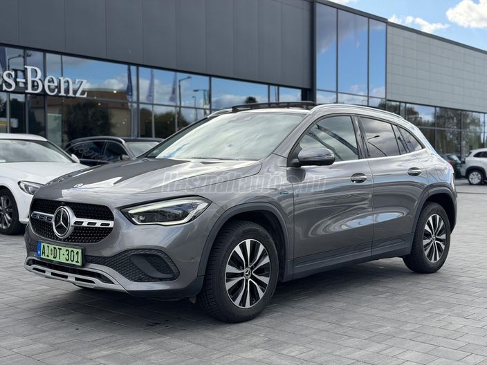 MERCEDES-BENZ GLA 250 e EQ Power Progressive Line 8G-DCT