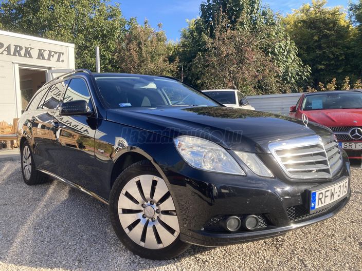 MERCEDES-BENZ E 220 CDI T BlueEFFICIENCY Avantgarde